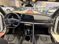 2022 Hyundai Elantra 1.5L CVT GLX Elite — фото 6