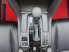 2021 Honda Civic Hatchback 220Turbo CVT, белый — фото 16