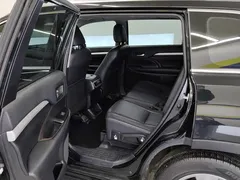 2021 Toyota Highlander 2.0T 4WD Luxury 7, чёрный — фото 11