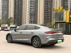 2024 BYD Qin L PHEV 120KM Exceed — фото 6