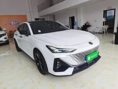 2023 Changan UNI-V 1.5T Premium, белый — фото 4