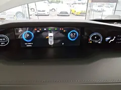 2023 Changan UNI-V 1.5T Premium, белый — фото 12
