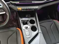 2023 Changan UNI-V 1.5T Premium, белый — фото 14