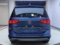 2021 Volkswagen Touran L 280TSI DSG Tuojie Edition 7-seat, синий — фото 5