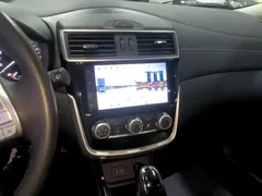 2021 Nissan Tiida 1.6L CVT — фото 13