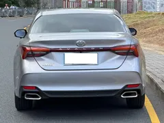 2022 Toyota Avalon 2.0L Luxury — фото 4