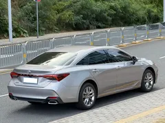 2022 Toyota Avalon 2.0L Luxury — фото 5