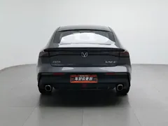 2022 Changan UNI-V 1.5T Premium — фото 4