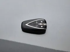 2022 Changan UNI-V 1.5T Premium — фото 19