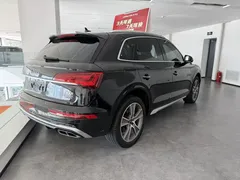 2022 Audi Q5L 45T Luxury Dynamic, чёрный — фото 7