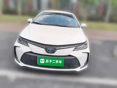 2022 Toyota Corolla 1.8L Hybrid E-CVT, белый — фото 2
