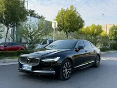 2021 Volvo S90, чёрный — фото 1