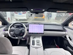 2024 Xiaomi SU7 4WD Long Range Advanced ADAS Max, синий — фото 12