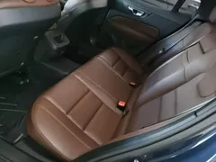 2023 Volvo S60 B4 Luxury, синий — фото 17