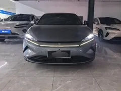 2025 BYD Qin L EV 545km Excellence — фото 2