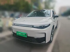 2024 Leapmotor C10 530 Smart — фото 1