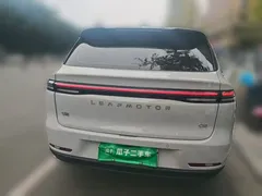 2024 Leapmotor C10 530 Smart — фото 3