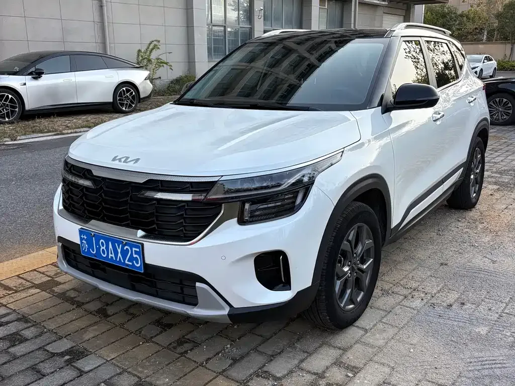 2023 Kia Seltos 1.5L CVT Luxury