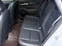 2023 Kia Seltos 1.5L CVT Luxury, белый — фото 12