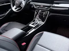 2023 Kia Seltos 1.5L CVT Luxury, белый — фото 14