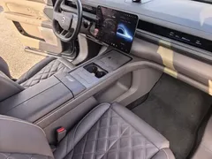 2026 Nio ES8 6-seat Executive Luxury, синий — фото 23