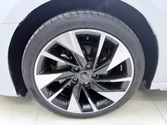 2022 Audi A3L Limousine 35 TFSI Fashion Sport, белый — фото 10