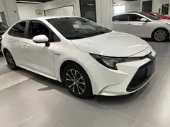 2023 Toyota Levin Hybrid 1.8L, белый — фото 3