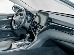 2023 Toyota Camry 2.0G Luxury, белый — фото 17
