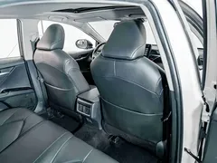 2023 Toyota Camry 2.0G Luxury, белый — фото 19