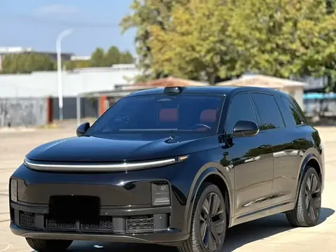 2023 Li Auto L7