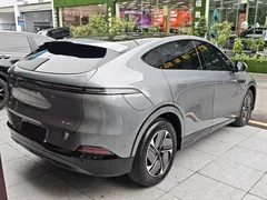 2023 Xpeng G6 580 Long Range Pro — фото 11