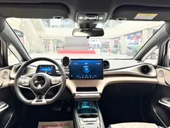 2024 BYD Dolphin Honor 420km Fashion, белый — фото 8