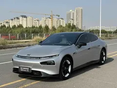 2024 Xpeng P7 P7i 550 Pro — фото 1