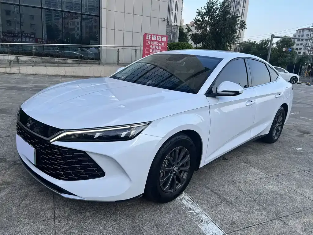 2024 BYD Qin L PHEV 80km Leading