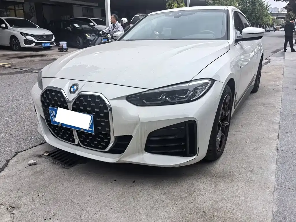 2022 BMW 4 Series 425i Gran Coupe M Sport Package