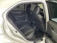2023 Toyota Camry 2.0G Luxury, белый — фото 22