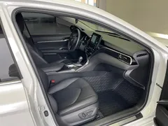 2023 Toyota Camry 2.0G Luxury, белый — фото 24