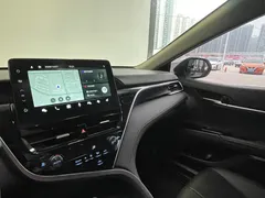2023 Toyota Camry 2.0G Luxury, белый — фото 34