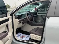 2024 Leapmotor C11 EV 580 Premium — фото 8