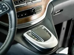 2021 Mercedes-Benz V-Class V 260 Premium, чёрный — фото 12