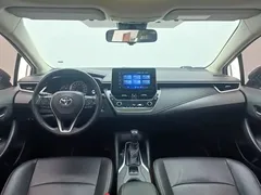 2021 Toyota Corolla 1.2T S-CVT Luxury, белый — фото 3
