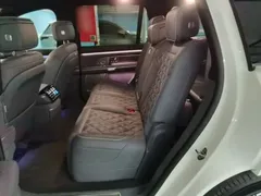 2026 Nio ES8 7-seat Executive Luxury, белый — фото 17