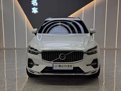 2023 Volvo XC60 4WD Luxury, белый — фото 2