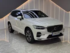2023 Volvo XC60 4WD Luxury, белый — фото 3