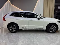 2023 Volvo XC60 4WD Luxury, белый — фото 7