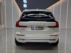2023 Volvo XC60 4WD Luxury, белый — фото 8