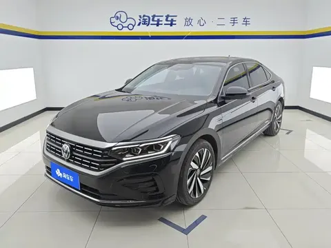 2023 Volkswagen Passat 330TSI Luxury