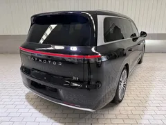 2026 Leapmotor D19 EV 720 Premium 6-Seater, чёрный — фото 5
