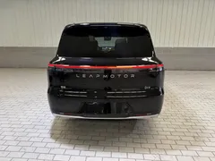 2026 Leapmotor D19 EV 720 Premium 6-Seater, чёрный — фото 7