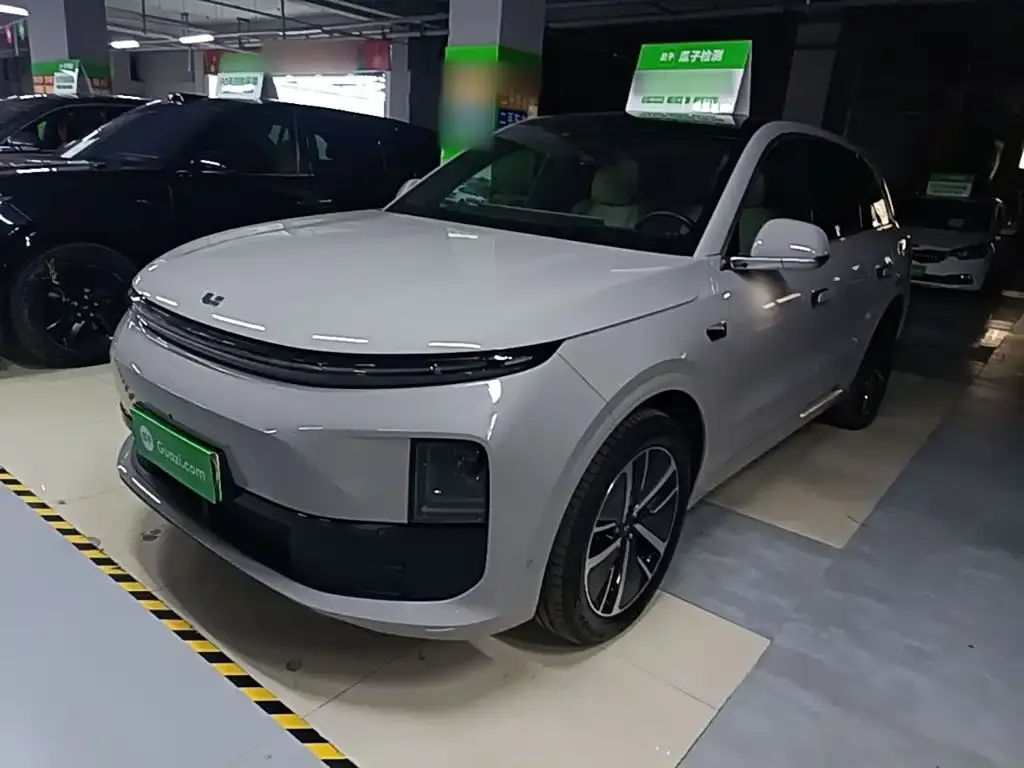 2024 Li Auto L6